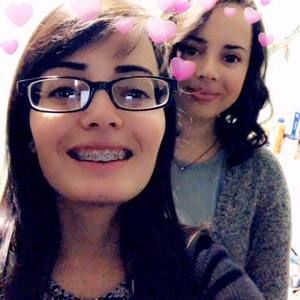 Meet your Posher, Aracelli